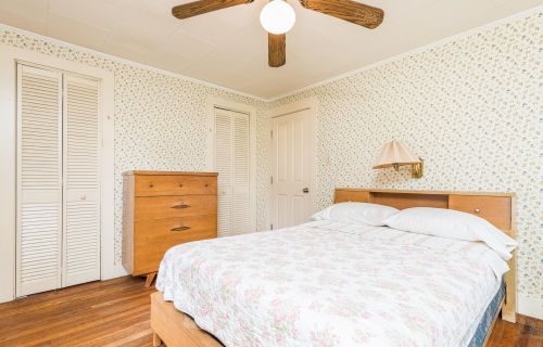 374 Washington St, Dover NH 03820-3635 exterior