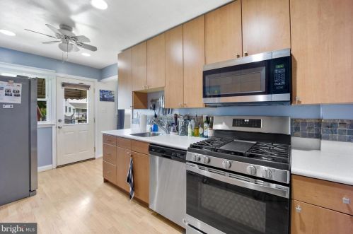 68 Elmwood Ave, Manor PA 19036-1927 exterior