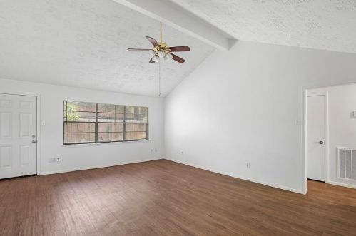 8311 Walnut Rdg Dr, Humble TX 77338-1913 exterior