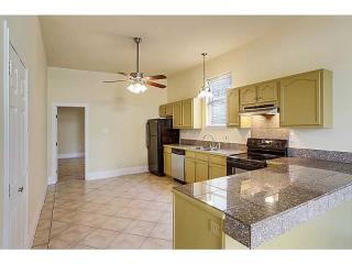 1215 Annette St, New Orleans LA  70116-1422 exterior