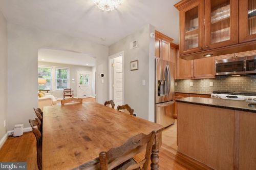 5102 Fulton St, Washington DC  20016-3449 exterior