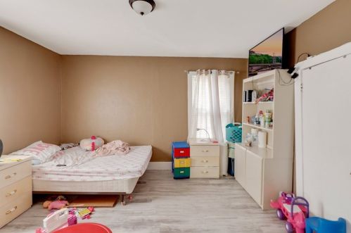 18 Lafayette St, Worcester MA 01608-2131 exterior