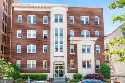 2114 N St, Washington, DC 20037-3019