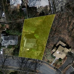 52 Roundwood Rd, Newton MA 02464-1217 aerial view