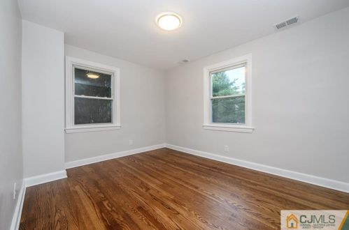 2124 Ludlow St, Rahway NJ 07065-3612 exterior