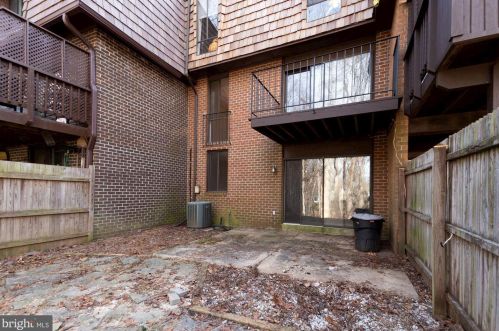 10943 Deborah Dr, Rockville MD 20854-2724 exterior