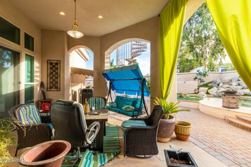 13816 18th St, Phoenix AZ 85022-2878 exterior