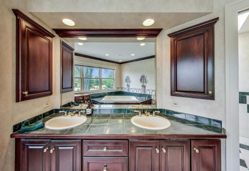 770 Greenview Rd, Itasca IL 60143-1835 exterior