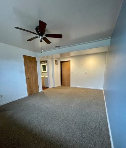 1537 Hollyrood Rd, Pittsburgh, PA 15227-3722