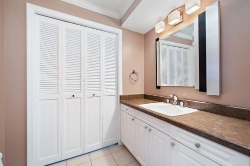 2121 Magnolia St, Pittsburgh PA exterior