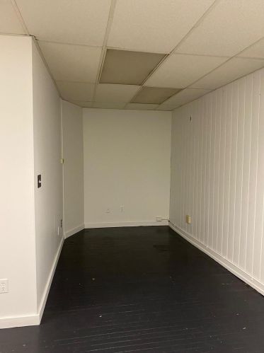 1427 81, Milwaukee WI 53222-3809 exterior