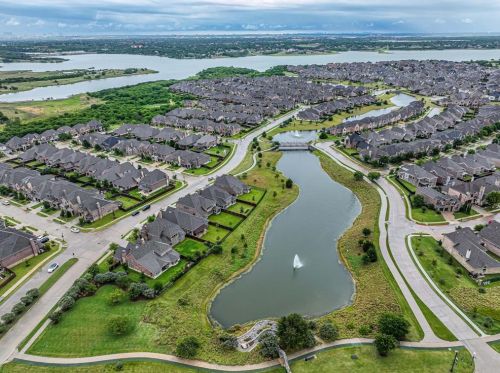 8362 Bankside, Frisco TX 75056-6525 exterior