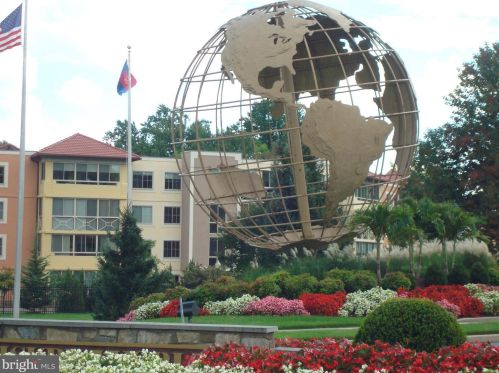 3221 Leisure World Blvd, Silver Spring MD  20906-1750 exterior