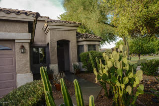 6544 Florence Ave, Phoenix, AZ 85043-7783