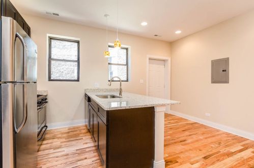 1630 Cermak Rd, Chicago IL 60623-2902 exterior