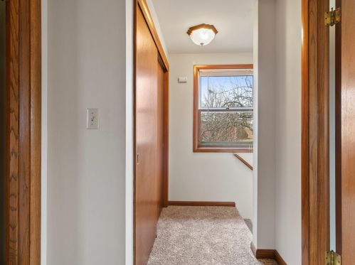 5026 Colonial Ct, Milwaukee WI 53220-2013 exterior