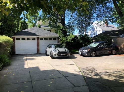 600 Angell St, Providence, RI 02906-5533