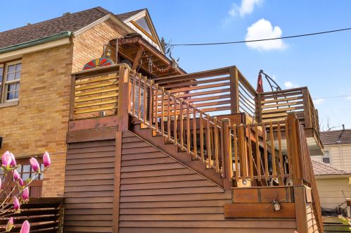 3420 Dousman St, Milwaukee WI 53212-1736 exterior