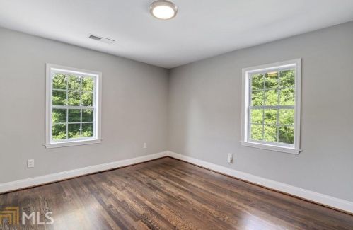 54 Chappell Rd, Atlanta GA  30314-2579 exterior