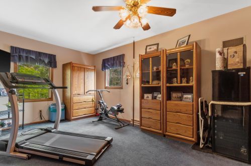 7451 99, Milwaukee WI 53227-3632 exterior