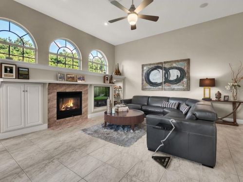 1624 Kersley Cir, Lake Mary FL 32746-1925 exterior