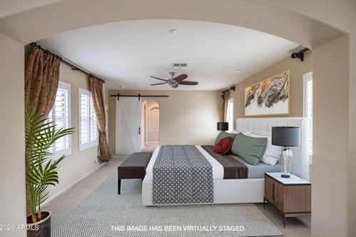 3931 Crst Ln, Phoenix AZ 85027-1602 exterior