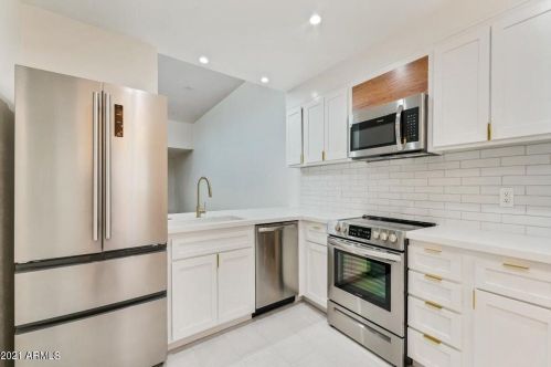 2616 Edgemont Ave, Phoenix AZ  85008-1033 exterior