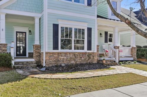 1533 Gilstrap Ln, Atlanta, GA 30318-2775