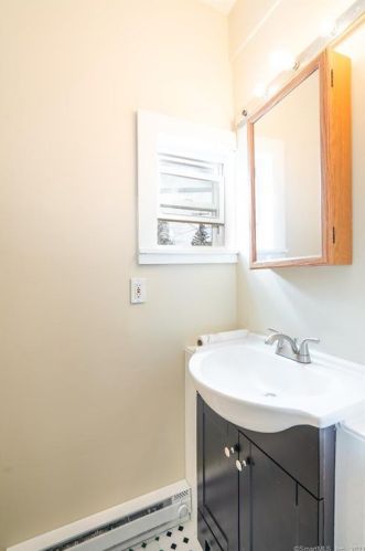 502 Main St, Torrington CT 06790-3963 exterior