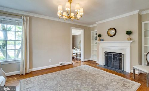 827 Royal St, Alexandria VA  22314-4340 exterior