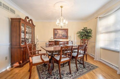 100 Thornberry Dr, Pittsburgh PA 15237-3349 exterior