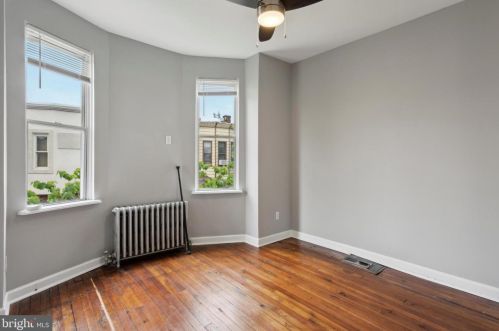 1621 Franklin St, Philadelphia PA 19148-1223 exterior