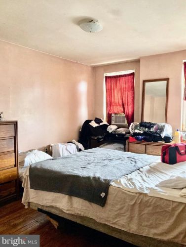 2706 10th St, Philadelphia PA 19148-5006 exterior