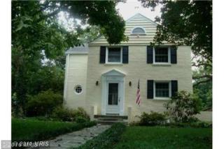 1706 White Oak Dr, Silver Spring MD  20910-1446 exterior