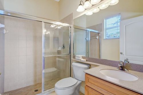 14650 Indigo Lk Cir, Naples FL 34119-4821 exterior