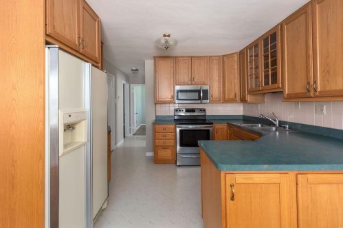 9215 Alpine Dr, Saint Louis MO 63123-4411 exterior