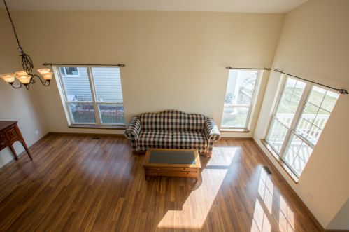 1229 Elder Ln, Waukegan IL 60085-8644 exterior