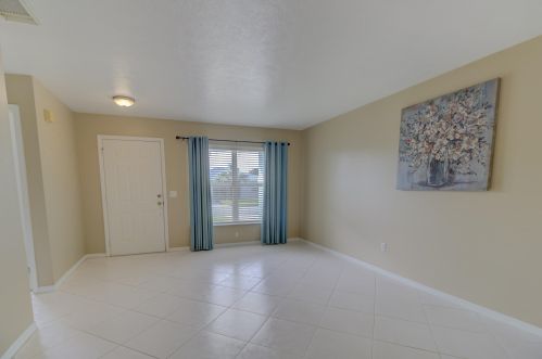 5638 Travelers Way, Fort Pierce FL  34982-3989 exterior