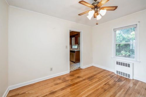 18 Audrey Ave, Mount Vernon NY exterior