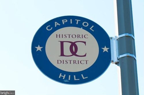 407 5 St, Washington DC 20003-2051 exterior