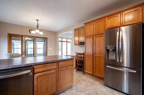 2269 Mangold Ave, Milwaukee WI 53221-4949 exterior