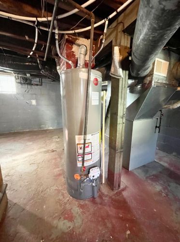 126 Barney Ave, Meskegon MI 49444-1712 exterior