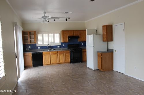 1364 Wagon Wheel Ct, Chandler AZ  85286-4273 exterior