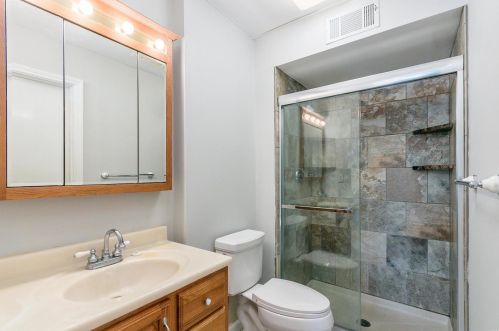 1046 Cedargate Dr, Saint Louis MO exterior