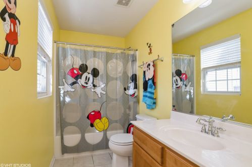 8406 Stillwater Rd, Bull Valley IL 60097-8920 exterior