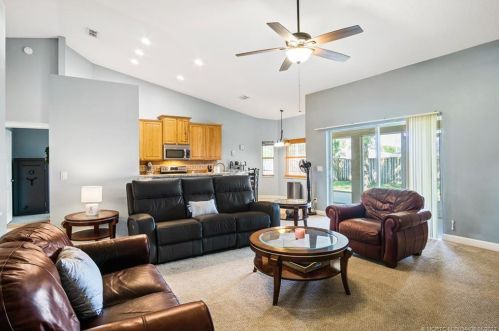 780 Jordan Ter, Fort Pierce FL  34983-1272 exterior