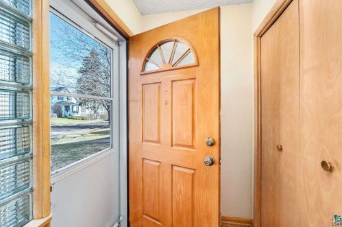 4020 4th St, Duluth, MN 55807-1505