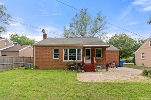 6209 Kostner Ave, Chicago IL 60652-3541 exterior