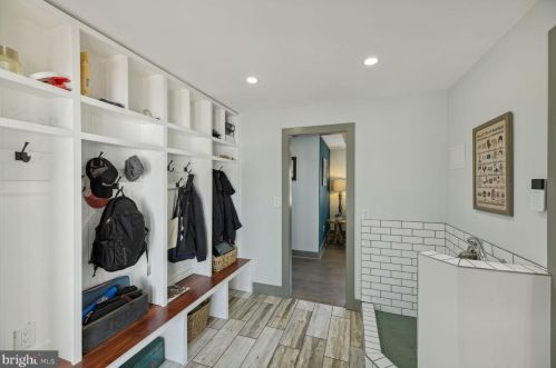 7923 Ashton St, Alexandria VA  22309-1340 exterior