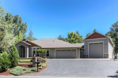 3270 Croisan Creek Rd, Salem OR  97302-9322 exterior